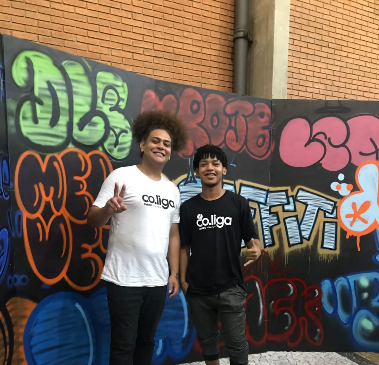 Dois jovens