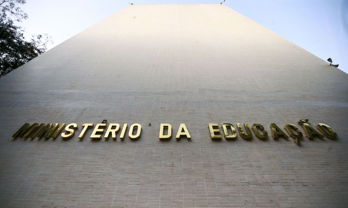 A fachada do prédio do Ministério da Educação