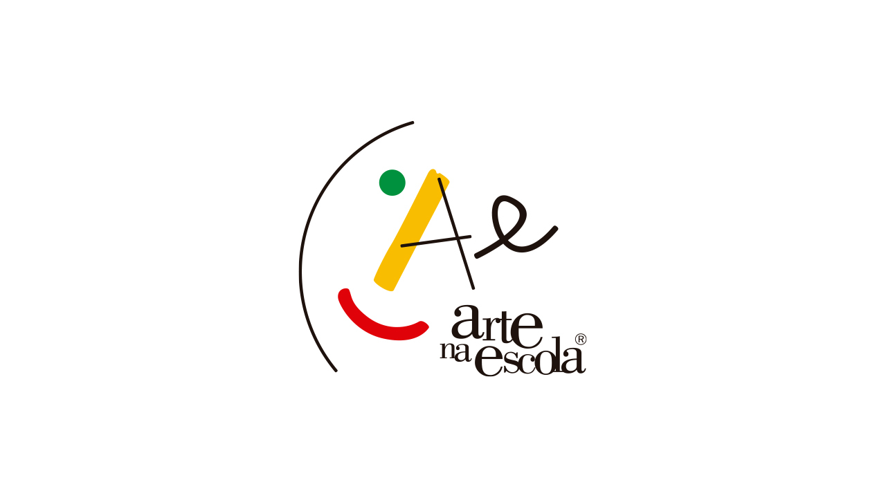 Logo do programa, com letras coloridas em fundo branco.