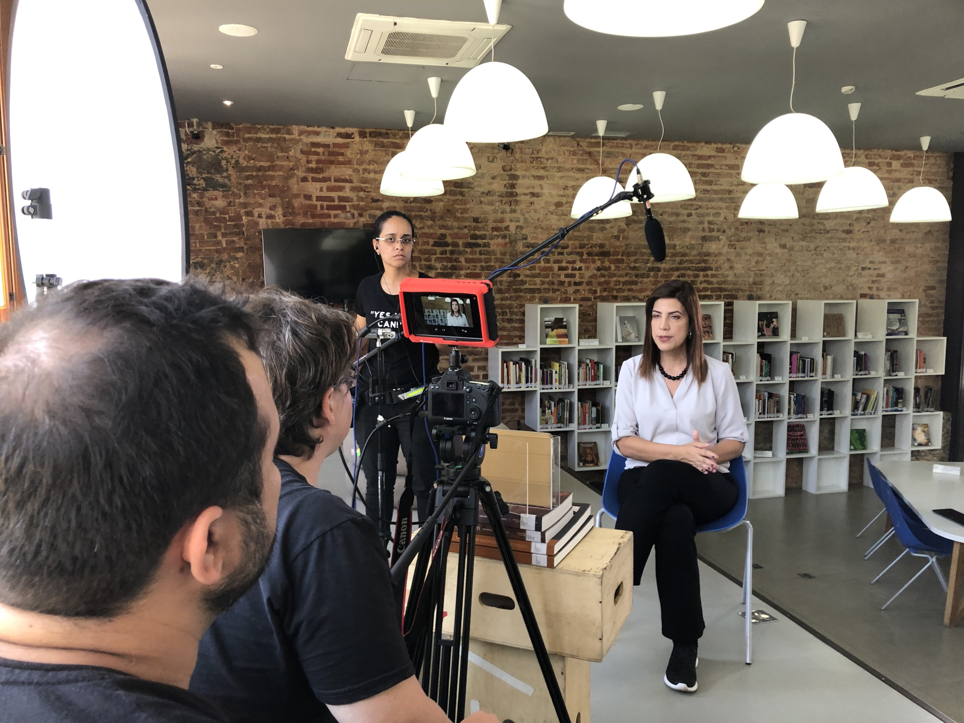 Os bastidores da gravação da série Acerte o Passo