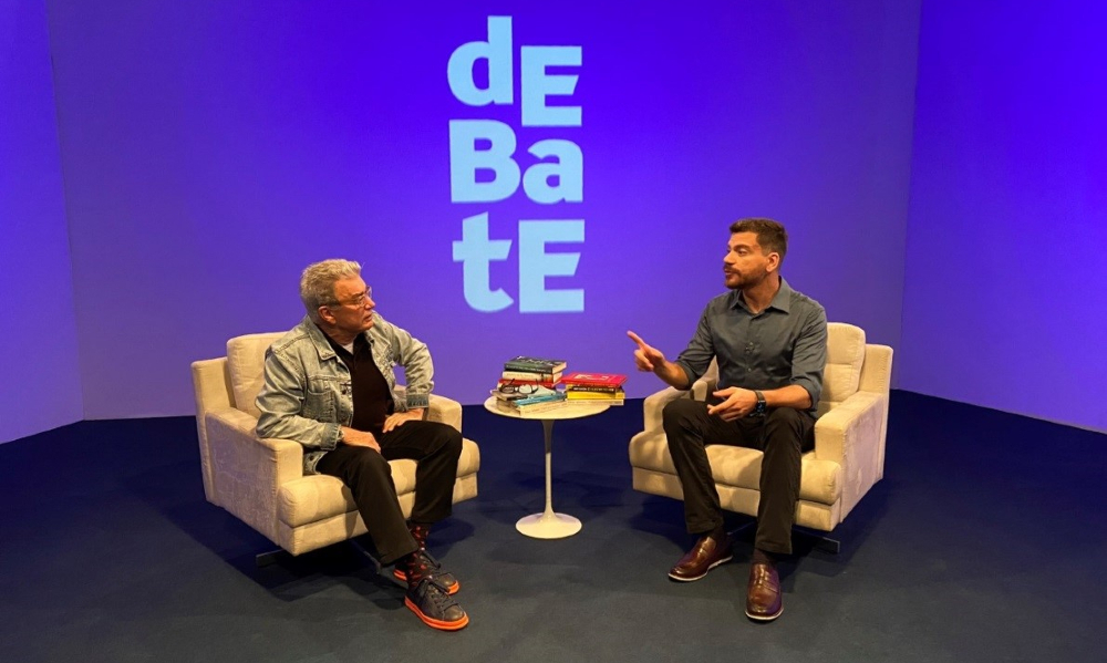 Imagem do cenário do programa Debate