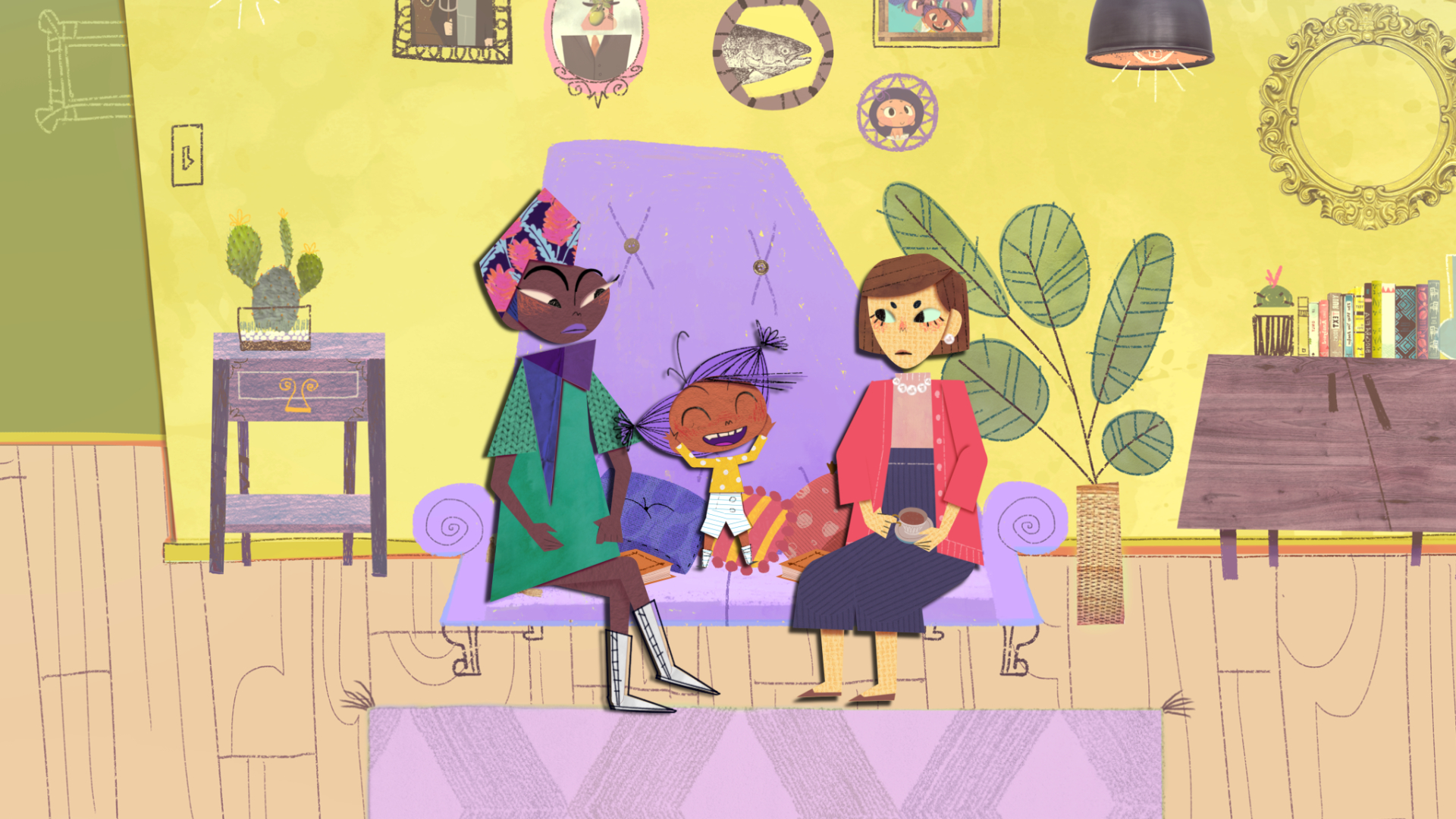 Desenho de duas mulheres, uma negra e uma branca, com uma bebê negra entre elas. Estão sentadas em um sofá. Tudo é muito colorido, ambientado em uma sala de casa.