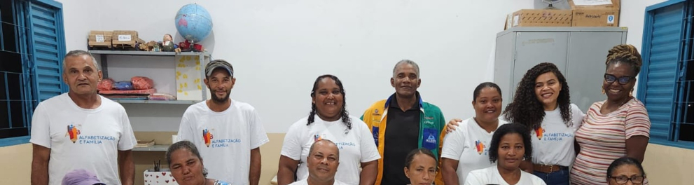 Alunos de Cavalcante formandos do Projeto Tecendo Saber