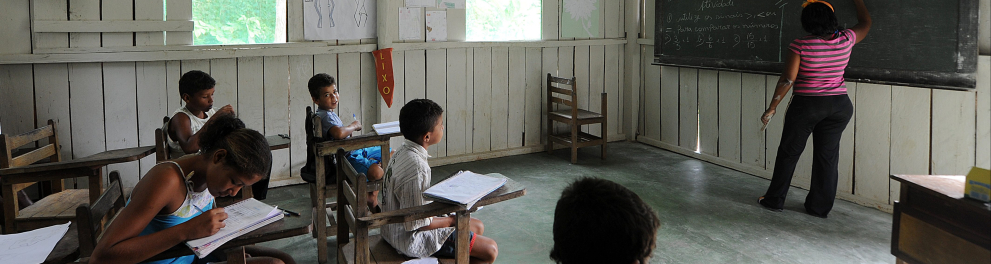 Uma sala de aula durante uma aula de matemática