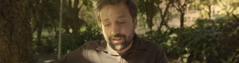 Gregório Duvivier nos bastidores da gravação da primeira temporada da série Autores