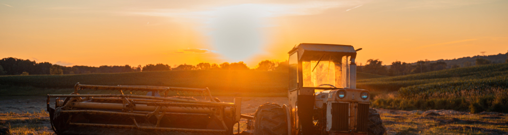 Uma máquina em uma produção rural