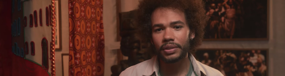 Leonne Gabriel no episódio Liberte nosso sagrado: liberação do acervo de religiões negras da primeira temporada da série Consciência Negra: Reconhecer e Reparar