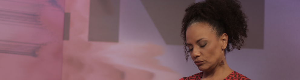 Flávia Oliveira nos bastidores