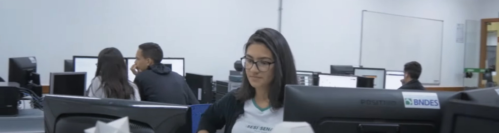Imagem do episódio Técnico em Redes de Computadores e Novo Ensino Médio SESI (BA) da série Futura Profissão - 4ª temporada