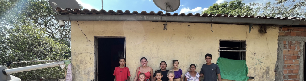 Moradores da comunidade de Barbado, na zona rural do município de Arari, no Maranhão