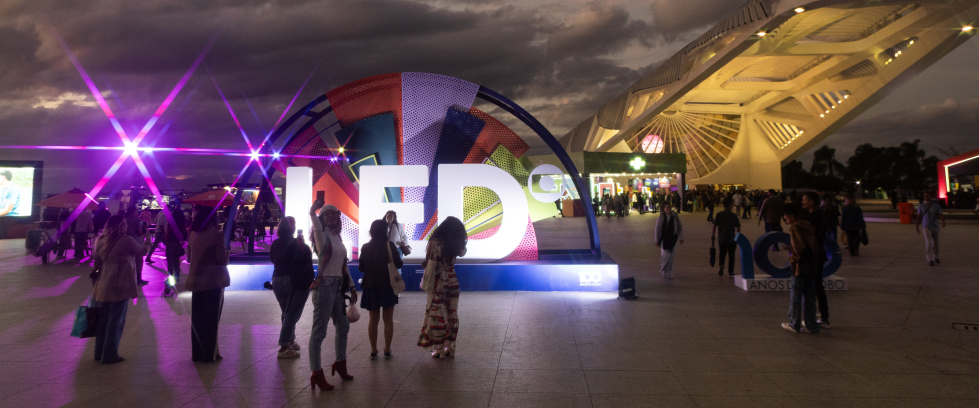 A imagem mostra o Festival LED 2025