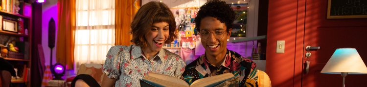 Letícia Fagnani e Felipe Frazão nos bastidores das gravações.